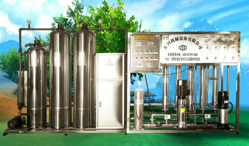  長春客戶使用超純水設備制作車用尿素現(xiàn)場