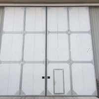 工業保溫門廠家，工業平開門，生產工業保溫門，生產工業平開門