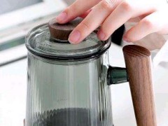 玻璃茶水分離杯  玻匠人十大品牌茶具 (343播放)